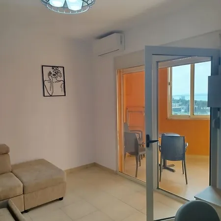Sea View Sol Apartment Durrës