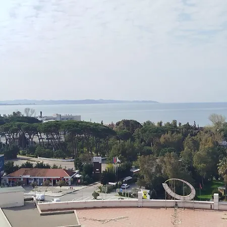 Apartment Sea View Sol
